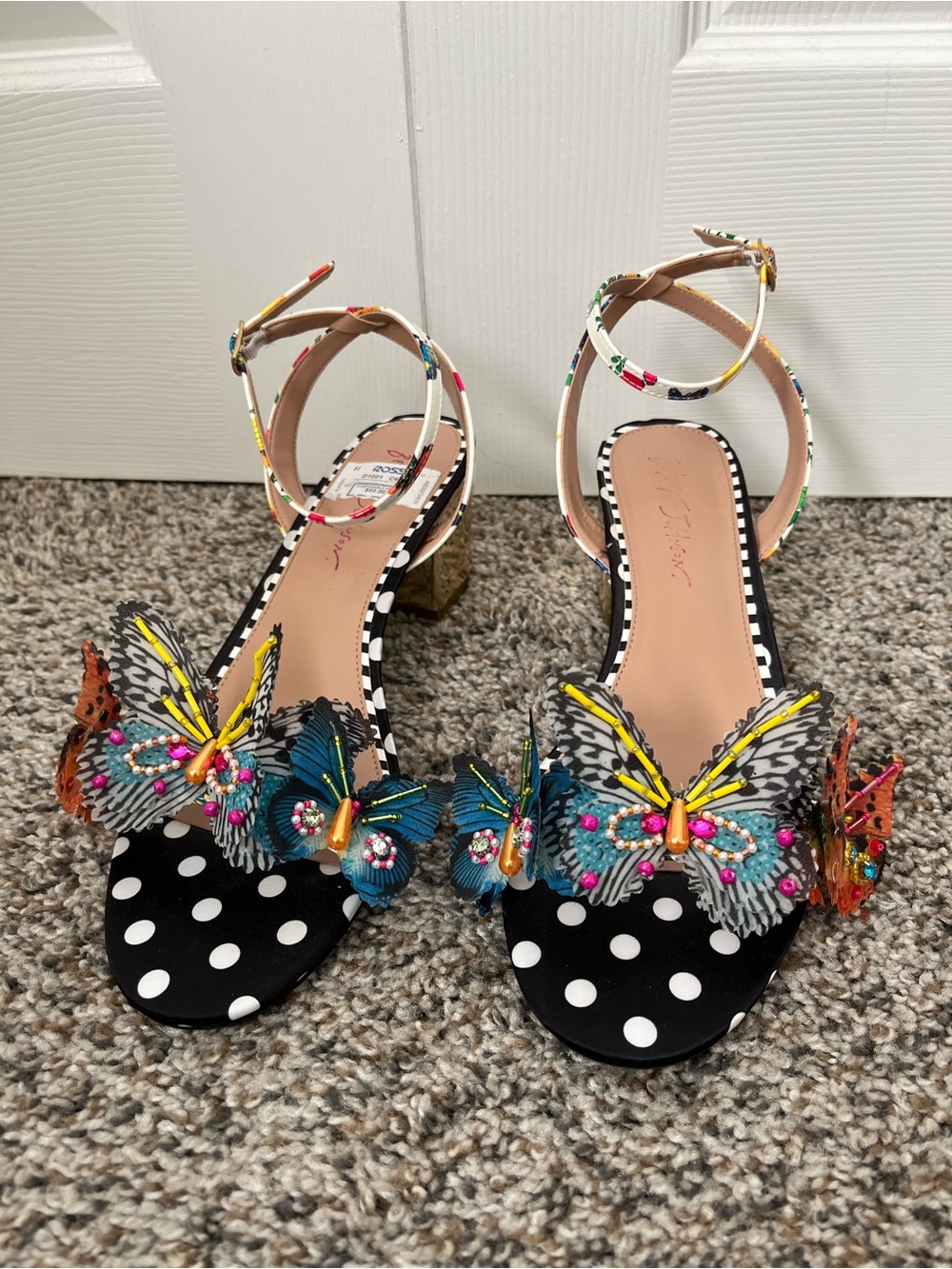 Betsey Johnson Dannica Sandal Size 10
Multicolor